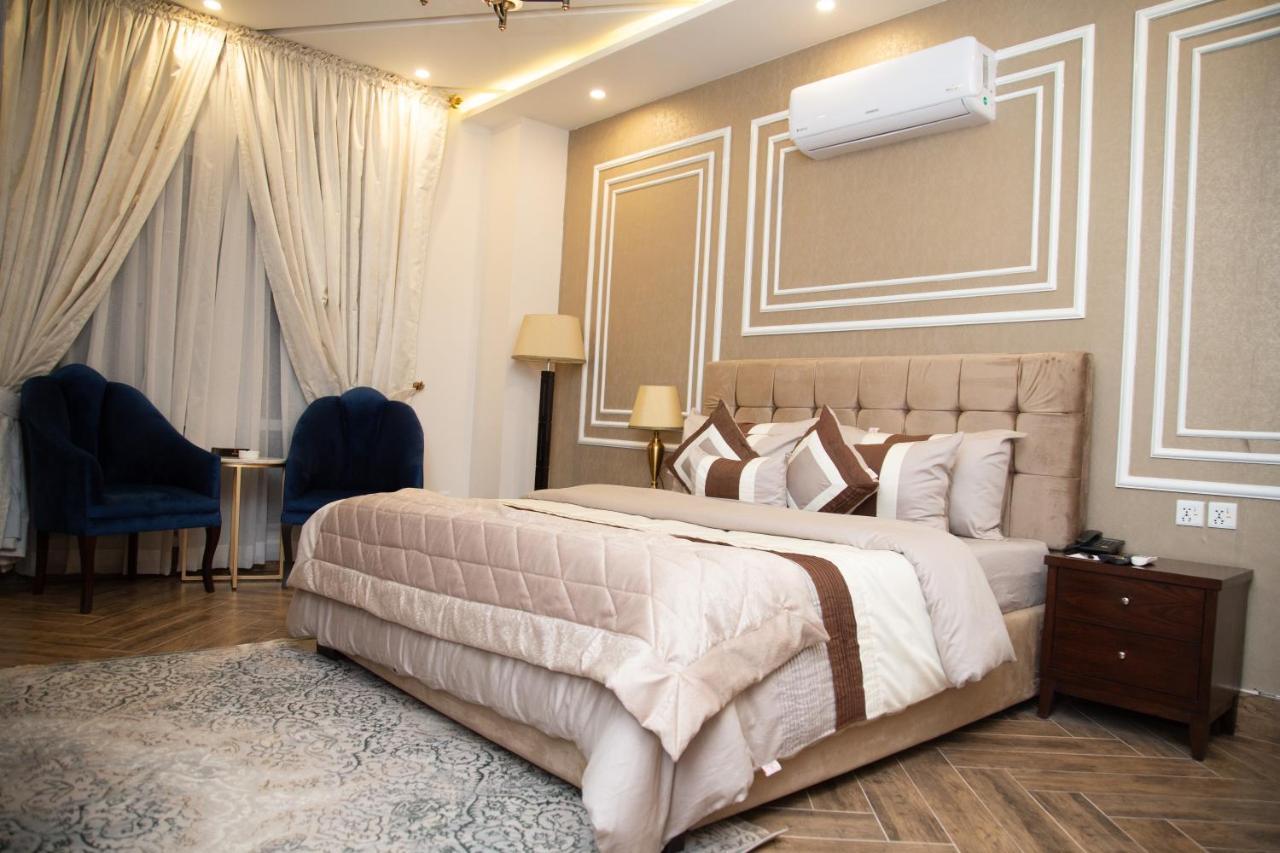 Belmorris Hotels & Resorts Multan Exterior photo